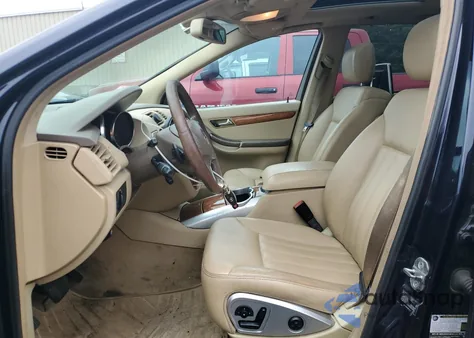 2009 Mercedes-Benz R 350 4Matic z USA, uszkodzony, nr VIN 4JGCB65E89A091441